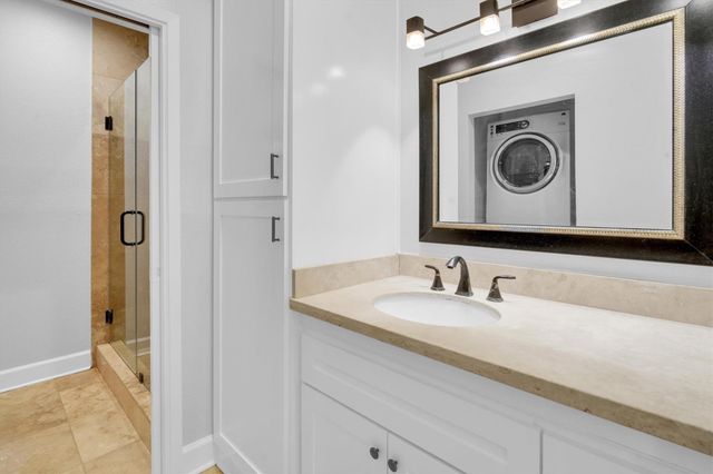 2017 Haddon Street, Houston, TX 77019