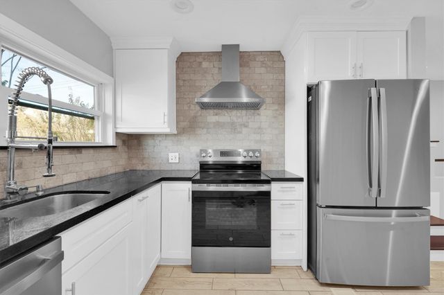 2017 Haddon Street, Houston, TX 77019