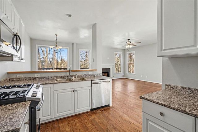 315 Mirramont Court, Woodstock, GA 30189