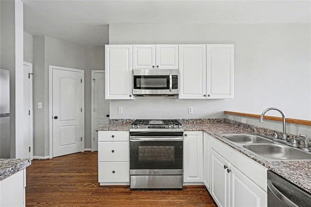 315 Mirramont Court, Woodstock, GA 30189