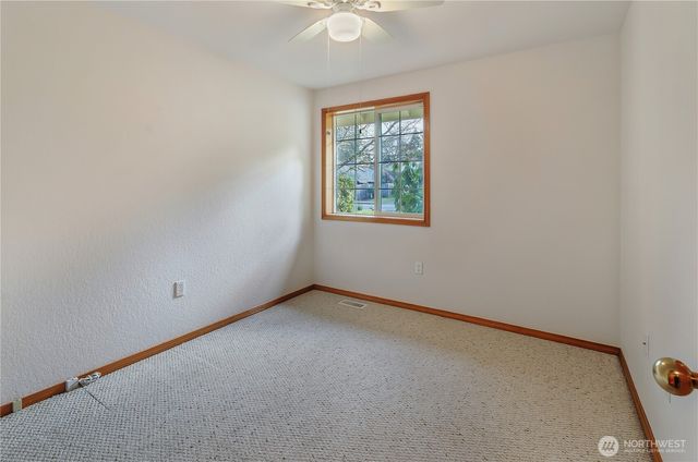 6912 15th Avenue SE, Lacey, WA 98503