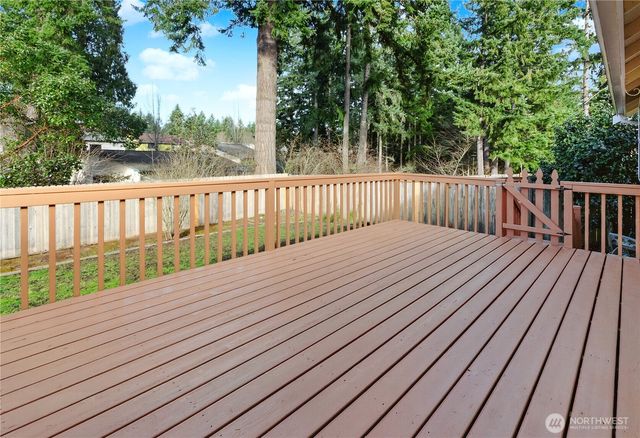 6912 15th Avenue SE, Lacey, WA 98503