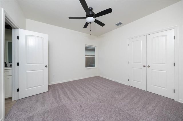 1437 Lois Chesney St, Corpus Christi, TX 78415