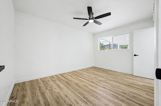 2344 W CHOLLA Street, Phoenix, AZ 85029