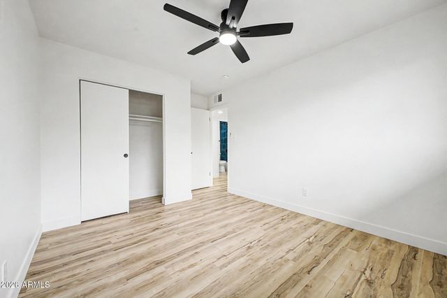 2344 W CHOLLA Street, Phoenix, AZ 85029