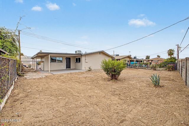 2344 W CHOLLA Street, Phoenix, AZ 85029