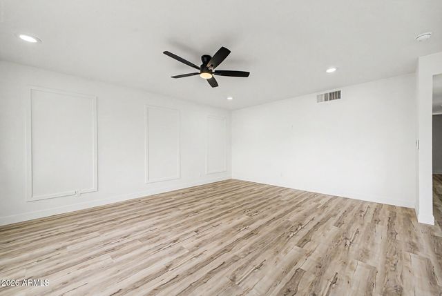 2344 W CHOLLA Street, Phoenix, AZ 85029