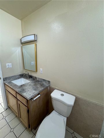 3538 A W 108th Street A, Inglewood, CA 90303