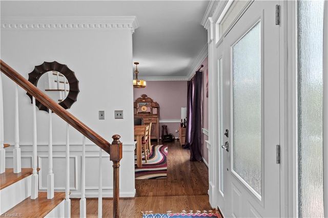 5664 Regents Park Road, Kernersville, NC 27284