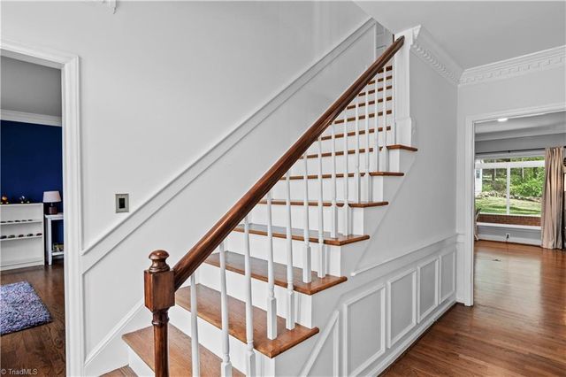 5664 Regents Park Road, Kernersville, NC 27284