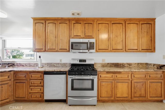 10439 Haledon, Downey, CA 90241