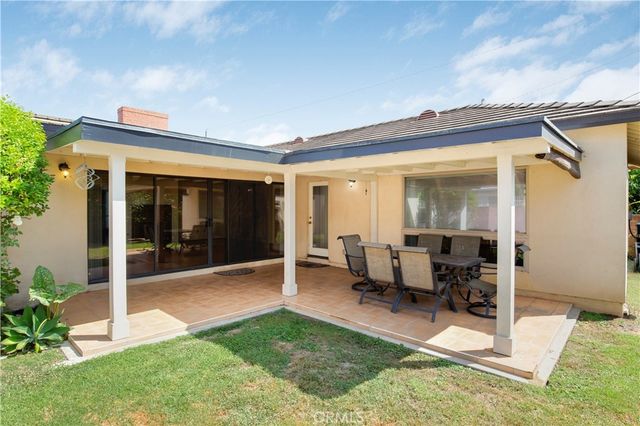 10439 Haledon, Downey, CA 90241