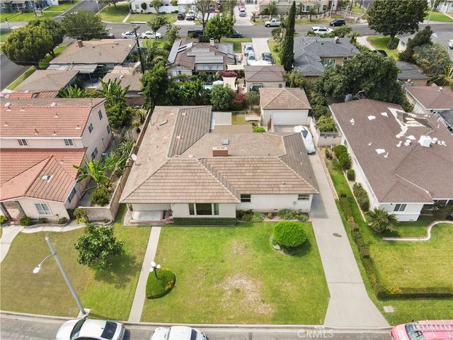 10439 Haledon, Downey, CA 90241