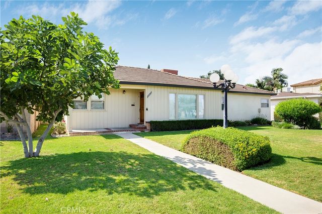10439 Haledon, Downey, CA 90241
