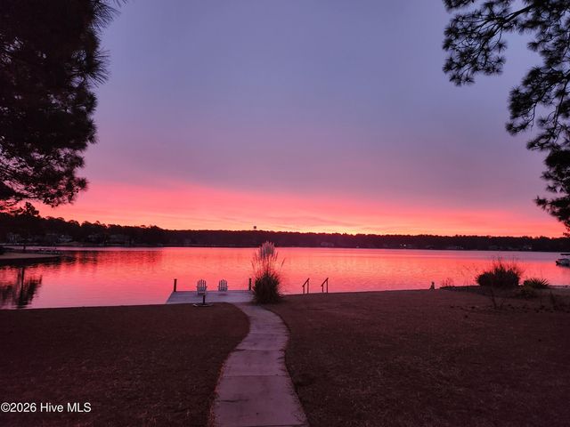 129 Shaw Drive, West End, NC 27376