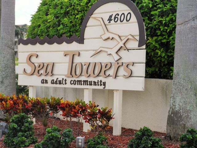 4575 COVE CIRCLE 1004, St Petersburg, FL 33708