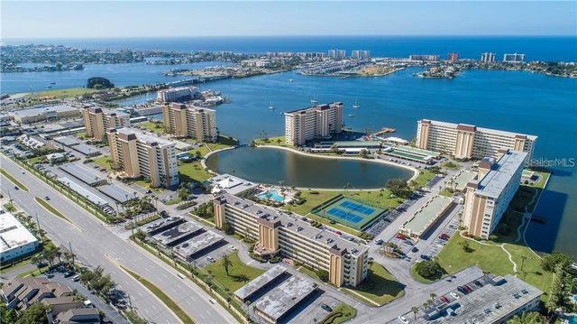 4575 COVE CIRCLE 1004, St Petersburg, FL 33708