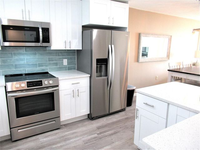 4575 COVE CIRCLE 1004, St Petersburg, FL 33708