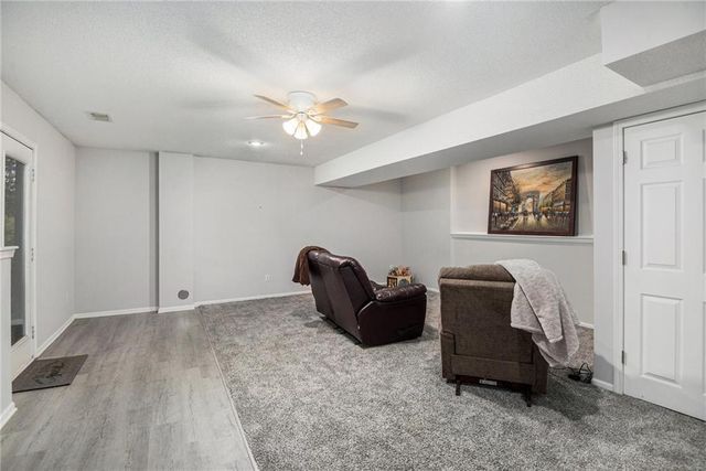 13641 W 129th Street, Olathe, KS 66062