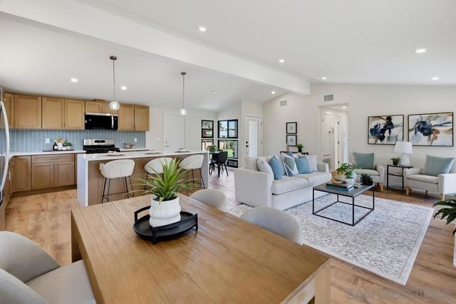 2564 Marathon, San Diego, CA 92123