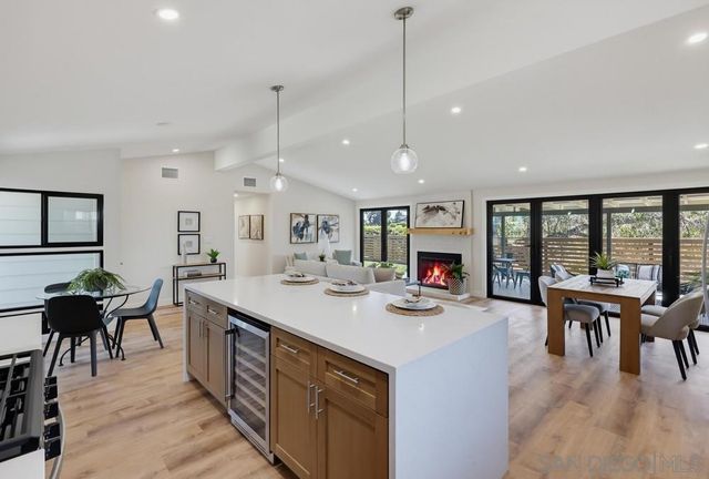 2564 Marathon, San Diego, CA 92123