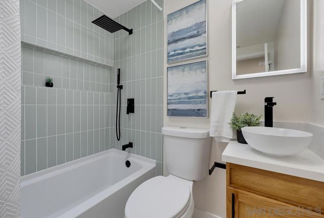 2564 Marathon, San Diego, CA 92123
