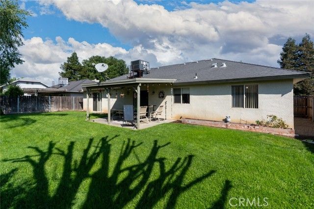 1932 Jefferson Avenue, Madera, CA 93637