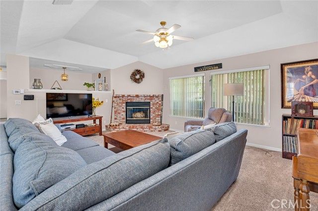 1932 Jefferson Avenue, Madera, CA 93637