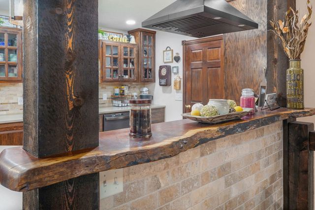 205 Nice Place Road, Clever, MO 65631