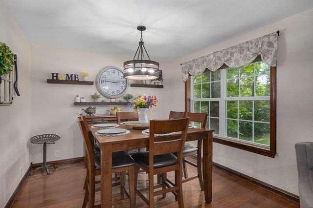 205 Nice Place Road, Clever, MO 65631