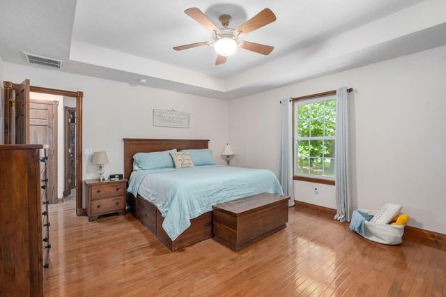 205 Nice Place Road, Clever, MO 65631