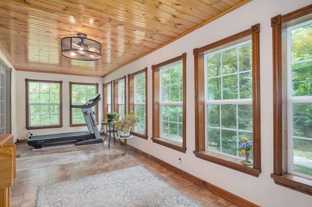 205 Nice Place Road, Clever, MO 65631