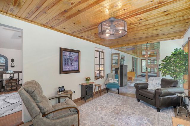 205 Nice Place Road, Clever, MO 65631