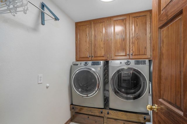 205 Nice Place Road, Clever, MO 65631