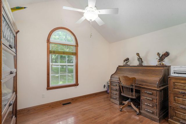 205 Nice Place Road, Clever, MO 65631