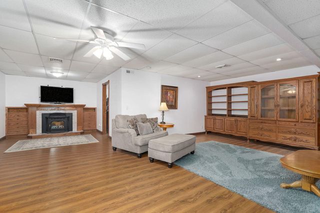 205 Nice Place Road, Clever, MO 65631