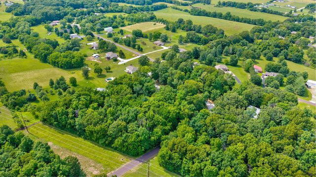 205 Nice Place Road, Clever, MO 65631