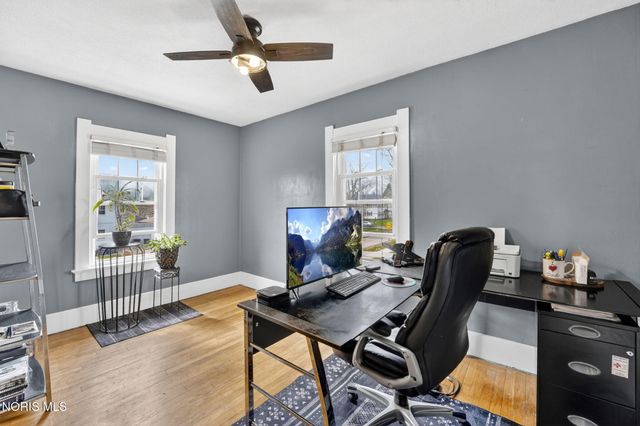 4303 Overland Parkway, Toledo, OH 43612