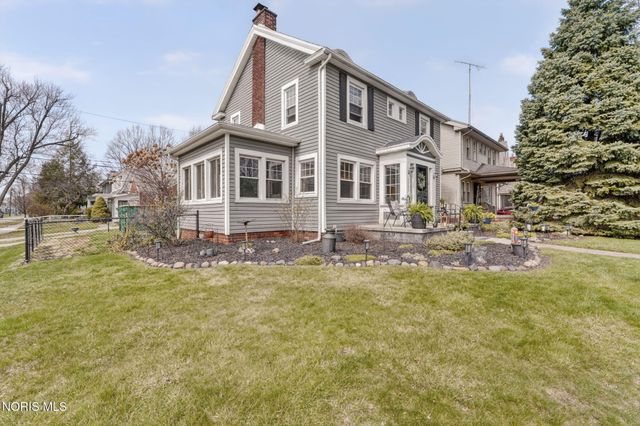 4303 Overland Parkway, Toledo, OH 43612