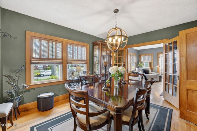 4303 Overland Parkway, Toledo, OH 43612