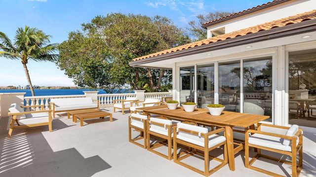 1840 S Ocean Boulevard, Manalapan, FL 33462