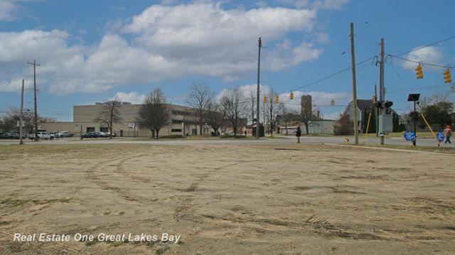 800 Martin Luther King Avenue, Flint, MI 48503