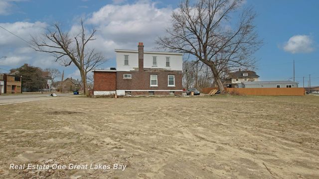 800 Martin Luther King Avenue, Flint, MI 48503