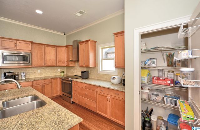 1558 CHACE WAY, Hoover, AL 35244