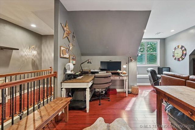 121 Quanah Road, Fort Gibson, OK 74434