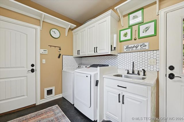 121 Quanah Road, Fort Gibson, OK 74434