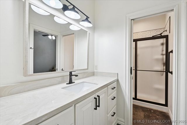 121 Quanah Road, Fort Gibson, OK 74434