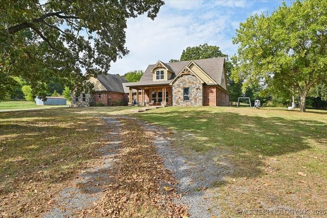 121 Quanah Road, Fort Gibson, OK 74434