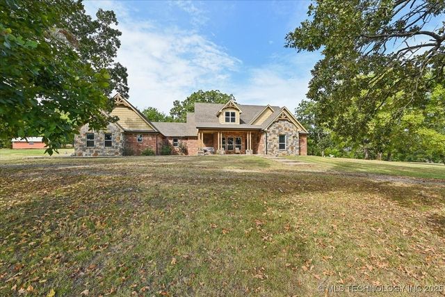 121 Quanah Road, Fort Gibson, OK 74434