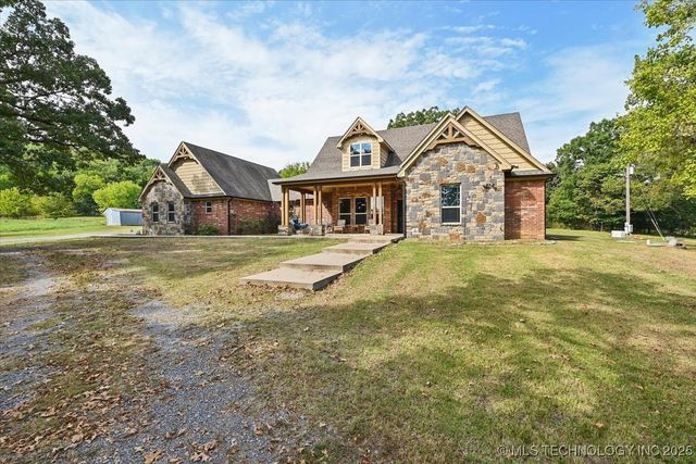 121 Quanah Road, Fort Gibson, OK 74434